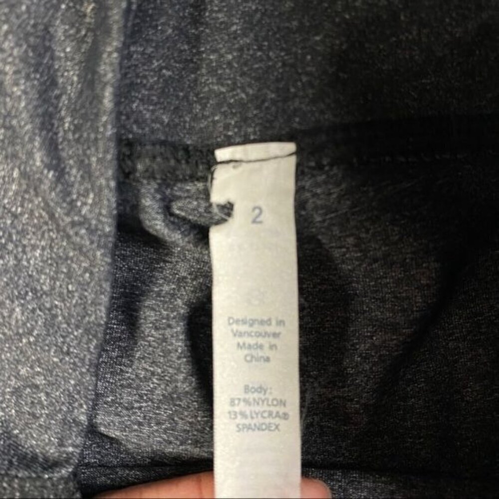 Lululemon Heather Gray Zip Hem Capri Legging - Picture 3 of 7